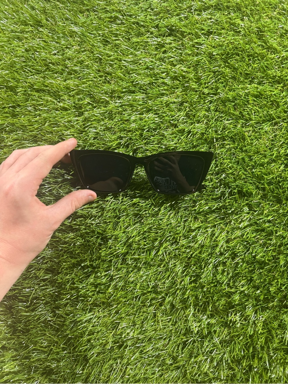 Classic Black Cat-Eye Men's Sunglasses